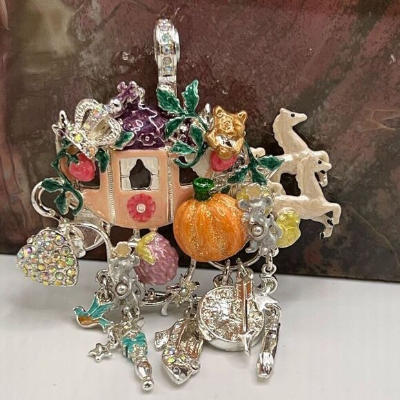 Kirks Folly Cinderella Coach Enhancer Silver - Picture 14 of 14